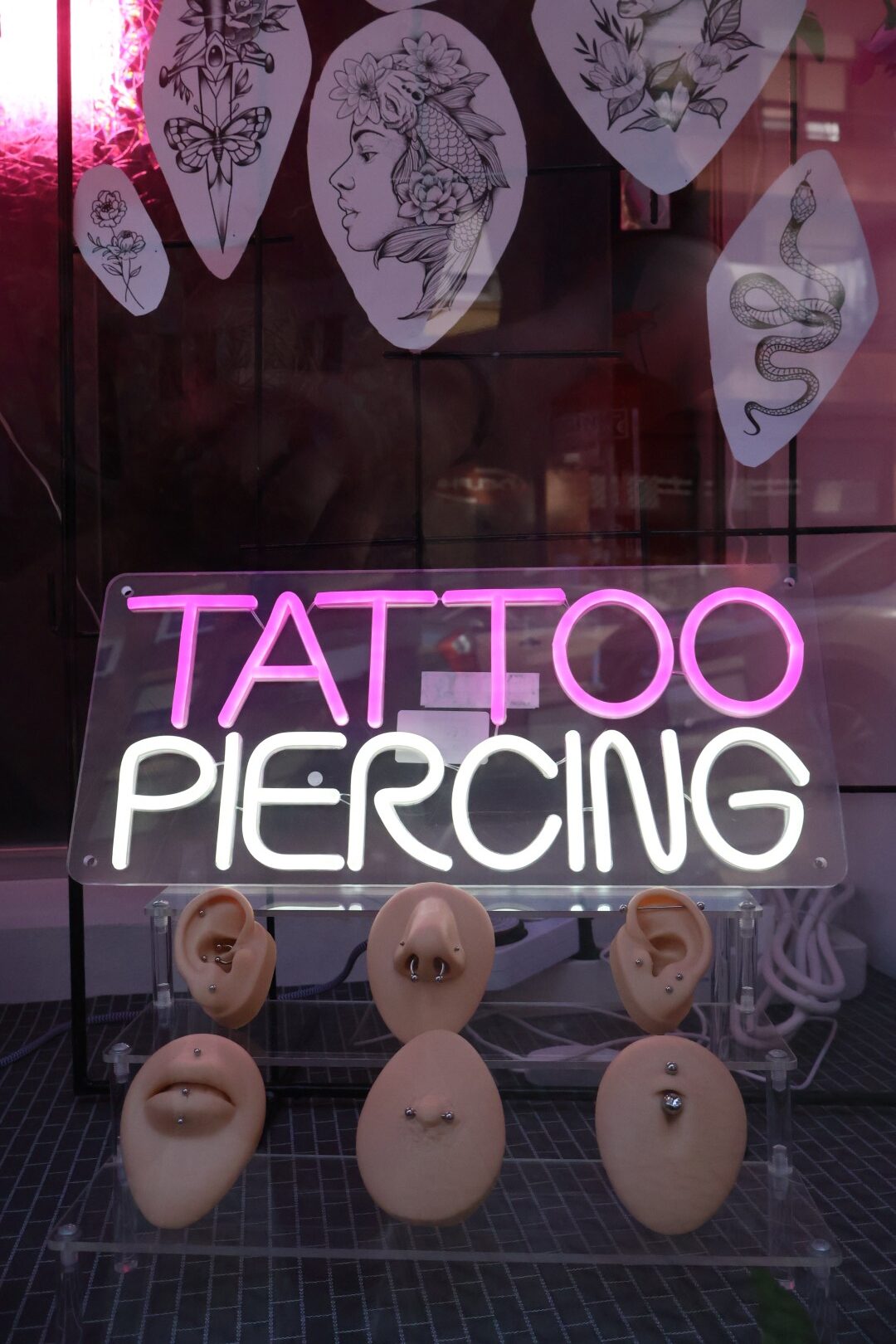 Fantassy Tattoo Piercing